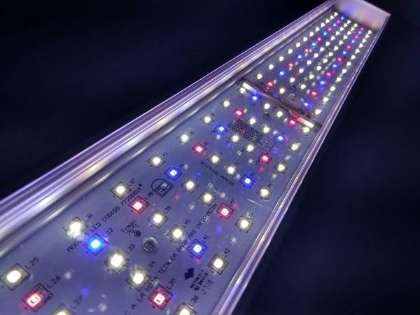 Iluminador Led Aqualumina Omega Full Espectro 60cm Plantados varios tamaños de 30 a 150 centimetros, solo por pedido